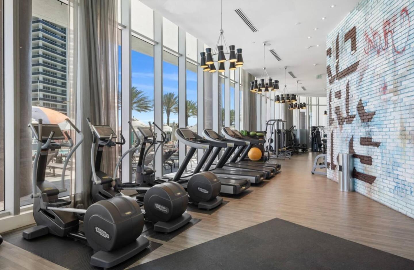 Wonderful 2/2 Condo W Ocean View At Hyde Beach Hollywood Esterno foto